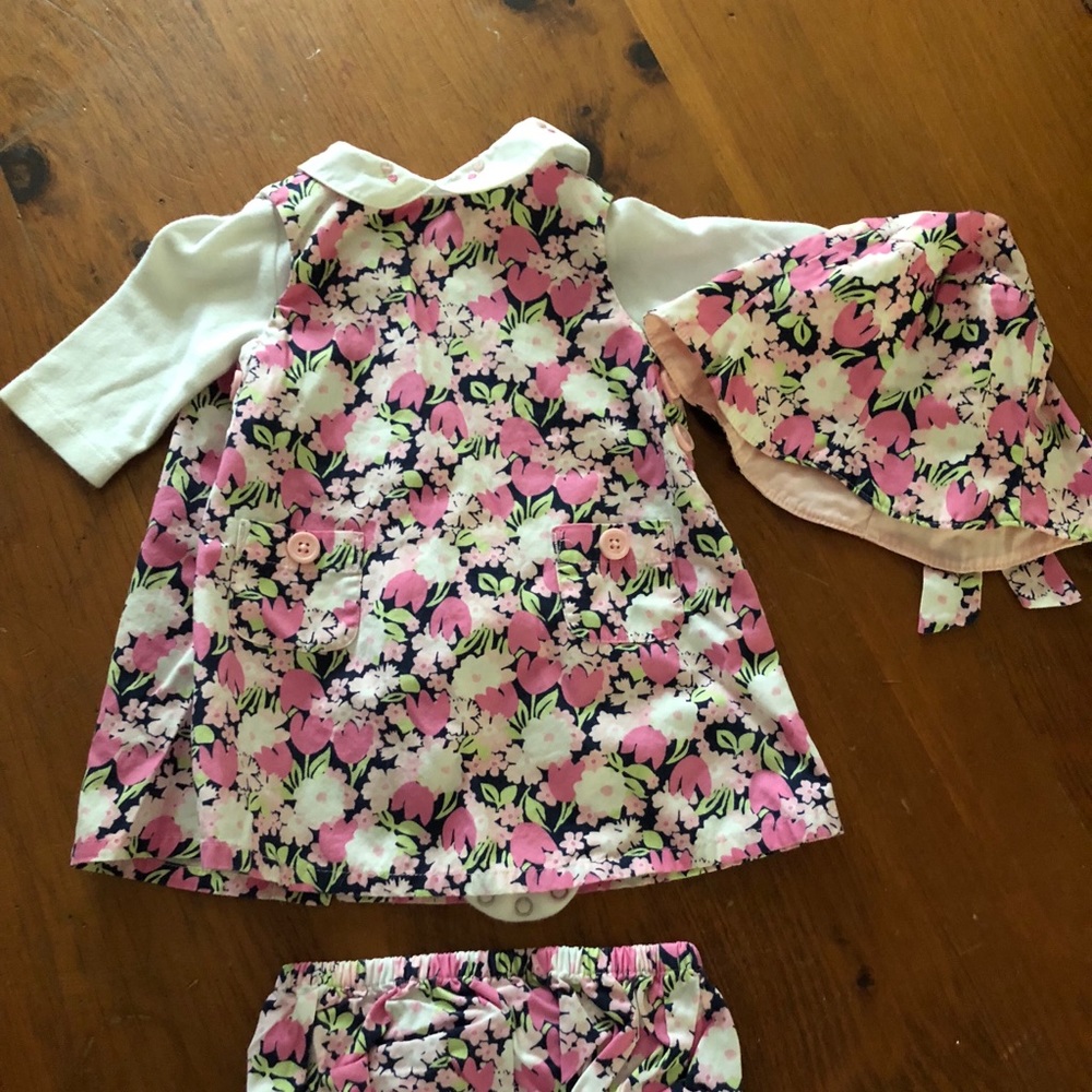 Infant jumper, onesie, hat and diaper cover